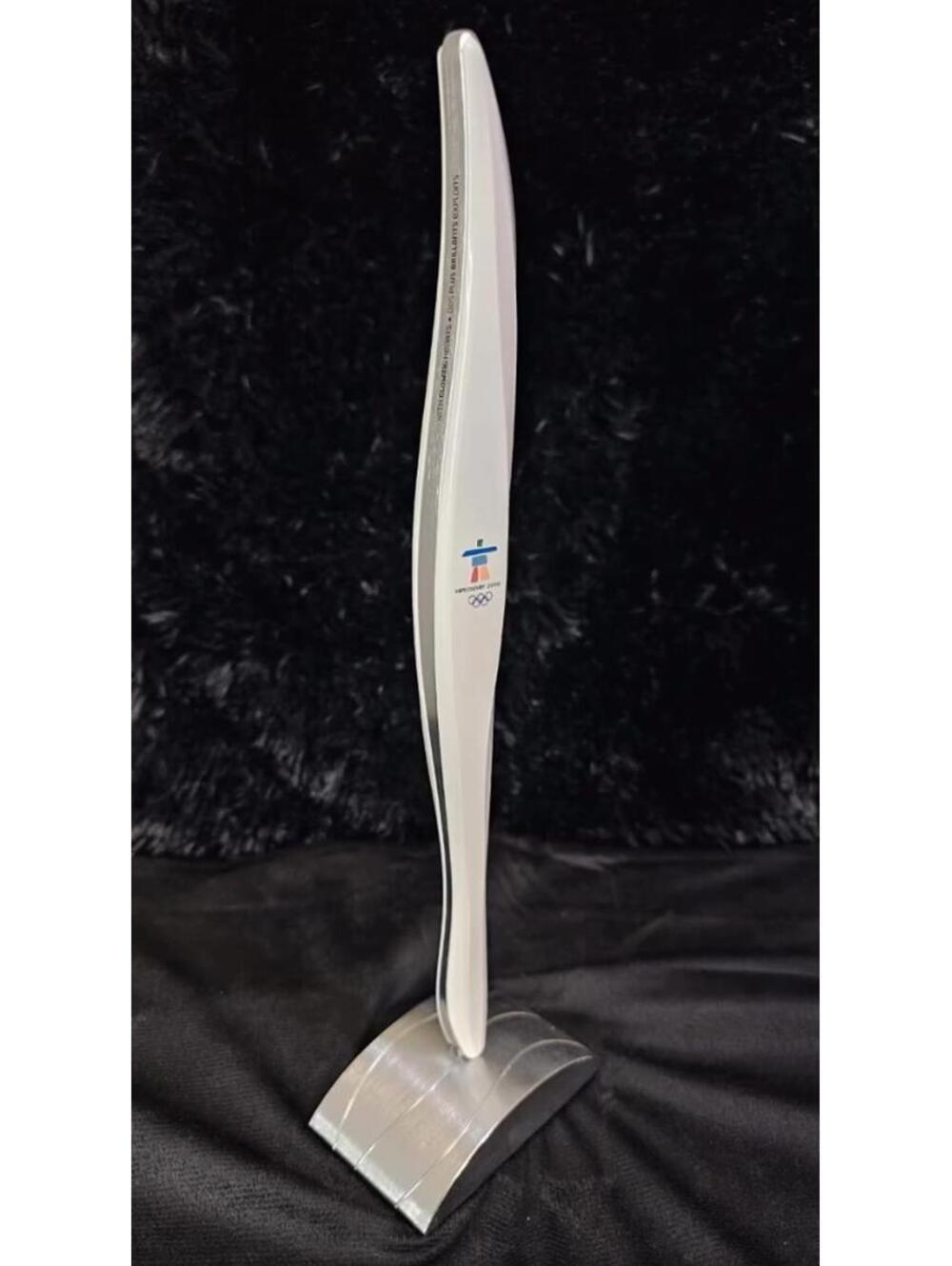 Vancouver 2010 Winter Olympics Limited-Edition Replica Relay Torch by Birks